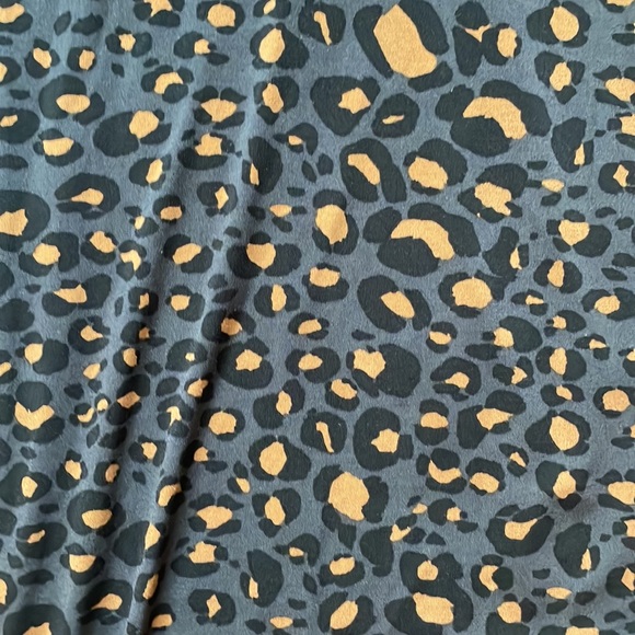 H&M mama leopard print maternity dress - Picture 2 of 8